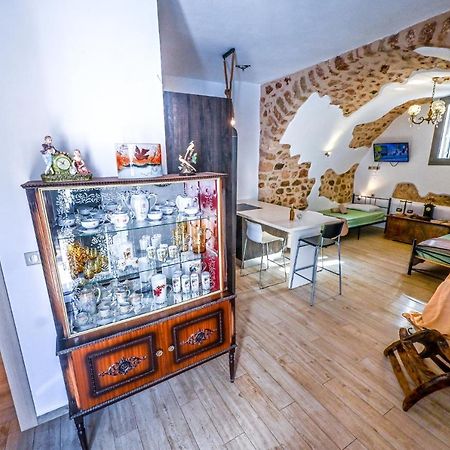 Καμάρα Χωριό Φοινίκι , Kamara Finiki Village Moláoi Zewnętrze zdjęcie